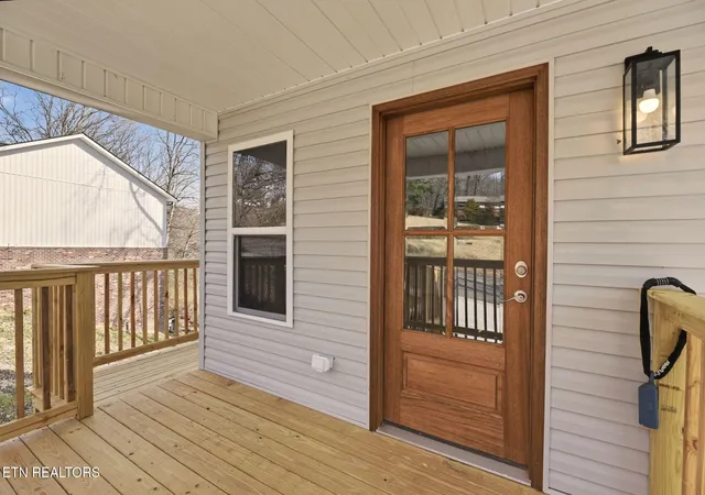 4th image of 136 California Ave, Oak Ridge, TN 37830 | MLS# 1330253