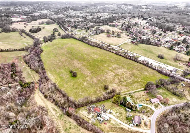 Photo 1 of Land for sale at 2079 Lakeview Rd, Lenoir City, TN 37772 | MLS# 1330285 | Listing updated on 2026-02-24