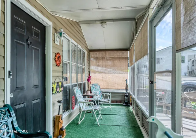 5th image of 419 Mountain Thrush Dr, Townsend, TN 37882 | MLS# 1342961