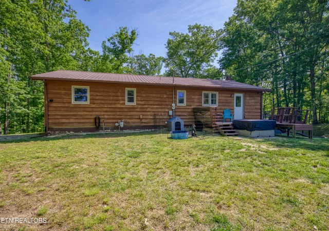 Homes for sale in Oneida, TN | 911 Big Ridge Rd, Oneida, TN 37841 | MLS# 1330456