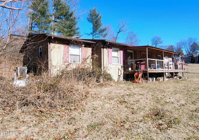 Homes for sale in Harrogate, TN | 190 Parliament Rd, Harrogate, TN 37752 | MLS# 1332449