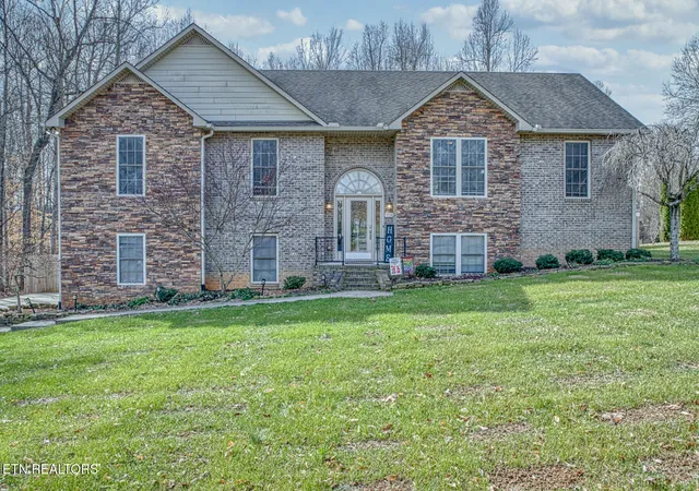 Homes for sale in Cookeville, TN | 715 Stoneybrook Ct, Cookeville, TN 38506 | MLS# 1330606