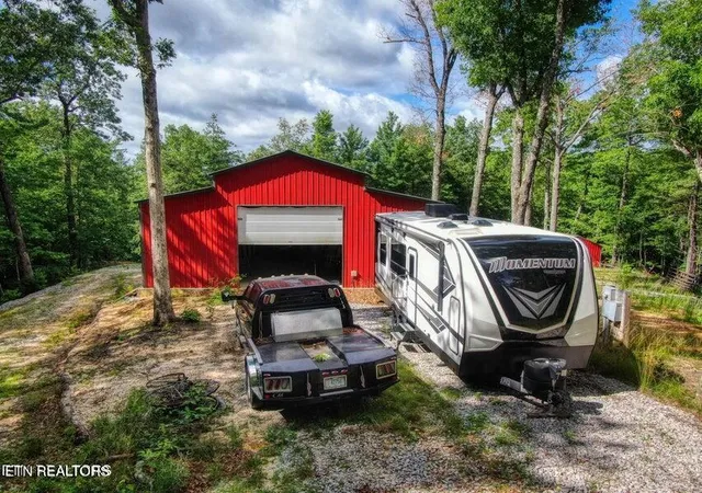 3rd image of 107 Walking Horse Dr, Jamestown, TN 38556 | MLS# 1330750