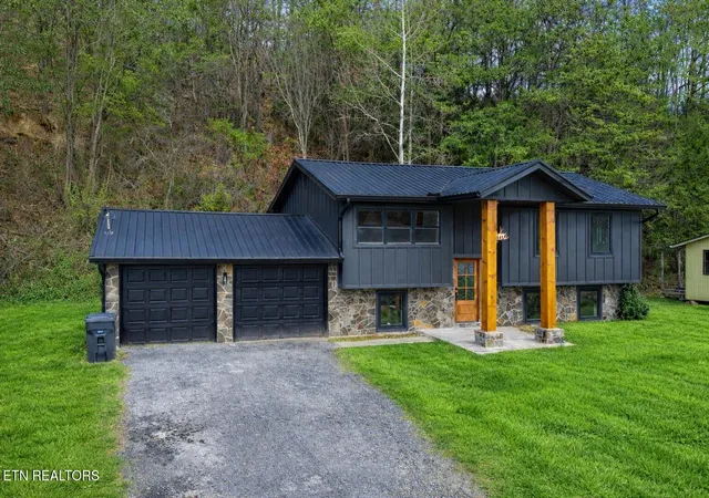 3rd image of 3139 Easy St, Sevierville, TN 37862 | MLS# 1330739