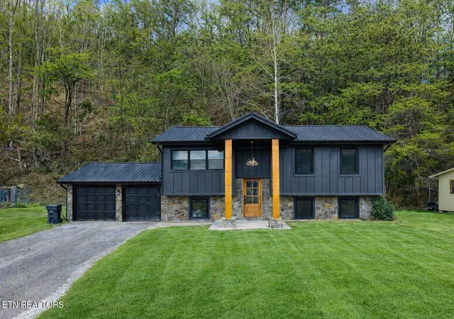 4th image of 3139 Easy St, Sevierville, TN 37862 | MLS# 1330739