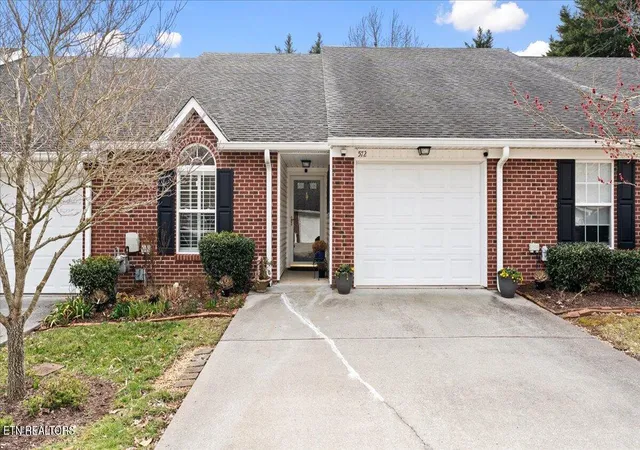Photo 1 of Condo for sale at 572 Brookshire Way, Knoxville, TN 37923 | MLS# 1330702 | Listing updated on 2026-04-11
