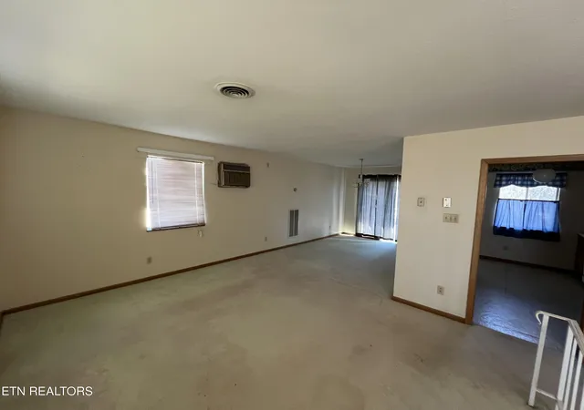 5th image of 978 Camp St, Wartburg, TN 37887 | MLS# 1330879
