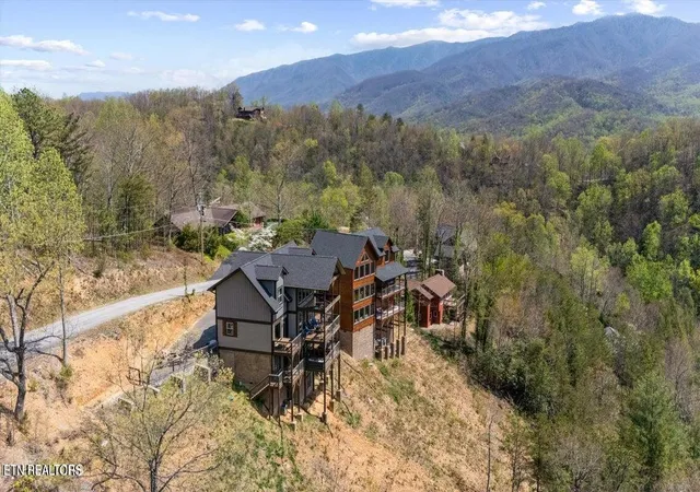 59th image of 842 Vixen, Gatlinburg, TN 37738 | MLS# 1330848