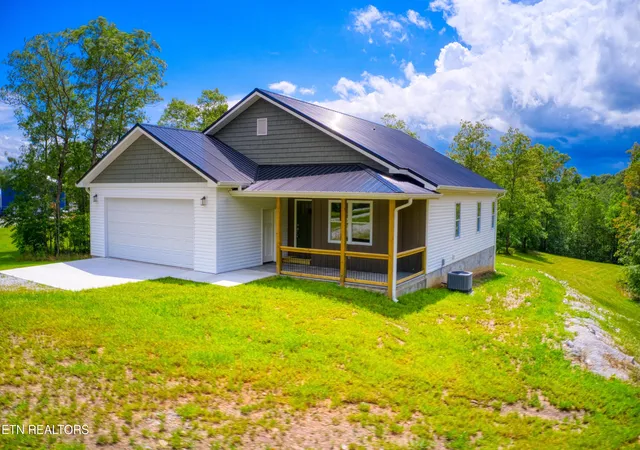 Photo 1 of Single family home for sale at 760 Rockview Rd, Jamestown, TN 38556 | MLS# 1331048 | Listing updated on 2026-09-29