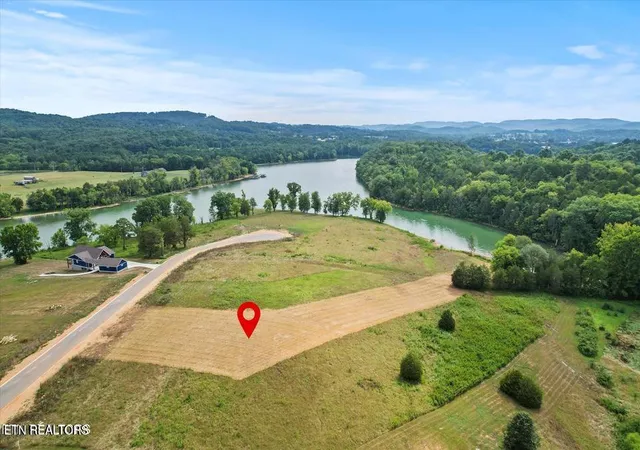 Photo 2 of Land for sale at Lot 24 Waterfront Knoll, Sharps Chapel, TN 37866 | MLS# 1331012 | Listing updated on 2026-05-14