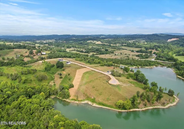 Photo 3 of Land for sale at Lot 24 Waterfront Knoll, Sharps Chapel, TN 37866 | MLS# 1331012 | Listing updated on 2026-05-14
