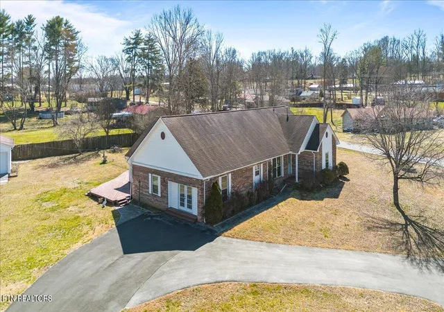 Photo 3 of Single family home for sale at 154 Scarlett Dr, La Follette, TN 37766 | MLS# 1331051 | Listing updated on 2026-06-01