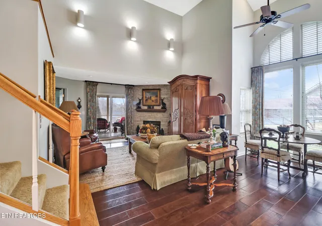 Photo 3 of Single family home for sale at 60 Hawthorn Loop, Crossville, TN 38555 | MLS# 1331080 | Listing updated on 2026-07-21