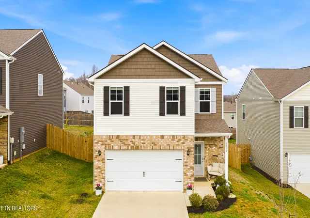Photo 1 of Sale Pending at 7416 Grey Flannel Ln, Knoxville, TN 37931 | MLS# 1333454 | Listing updated on 2026-09-07