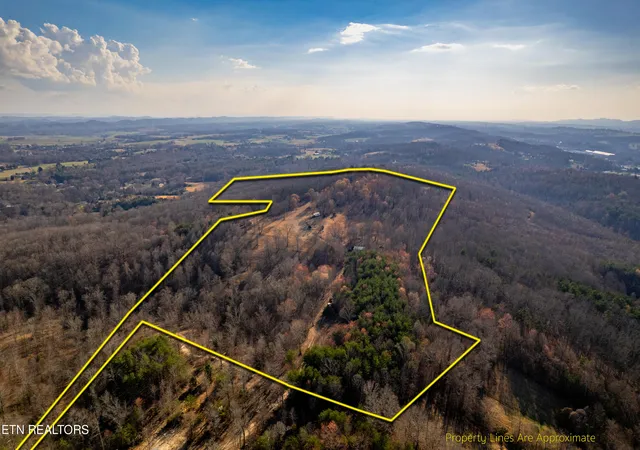 4th image of 184 Badger Rd, Madisonville, TN 37354 | MLS# 1331839