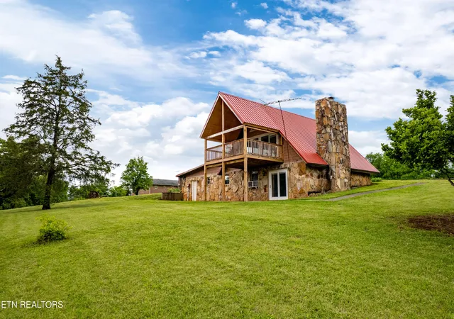 2nd image of 1222 Mini Huskey Rd, Maryville, TN 37801 | MLS# 1339996