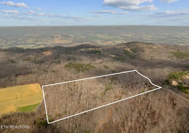 Land for sale at 20 Acres Barbee Cemetery Rd, Evensville, TN 37332 | MLS# 1331176