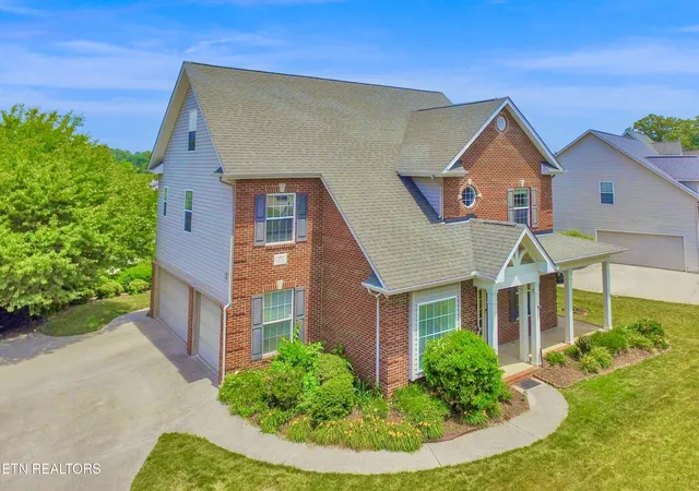 2nd image of 12927 Meadow Pointe Ln, Farragut, TN 37934 | MLS# 1331357