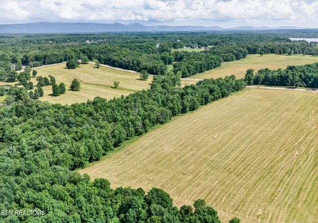 Photo 4 of Land for sale at Lot 9 Nicholson Dr, Crossville, TN 38572 | MLS# 1331426 | Listing updated on 2026-08-22