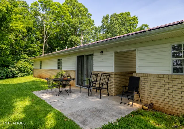 Photo 4 of Sale Pending at 2825 P V T Way, Dandridge, TN 37725 | MLS# 1331907 | Listing updated on 2026-08-24
