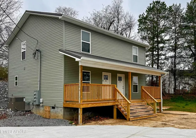 1st image of 153/155 Oak Street, Athens, TN 37303 | MLS# 1331687