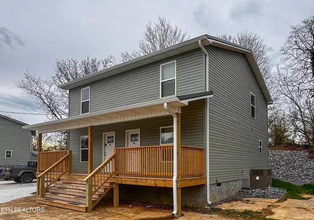 2nd image of 153/155 Oak Street, Athens, TN 37303 | MLS# 1331687