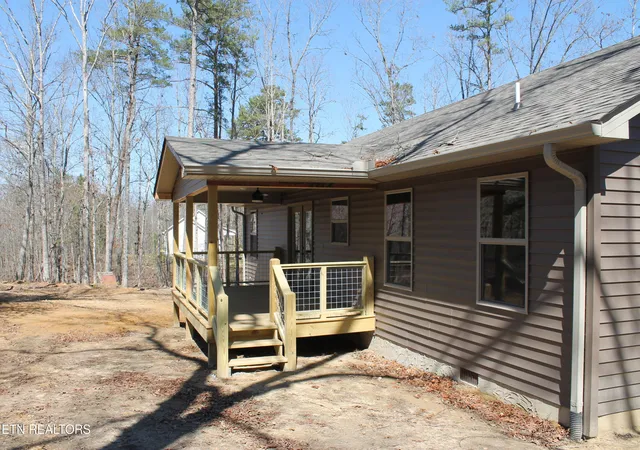 3rd image of 807 Dulog Tr, Jamestown, TN 38556 | MLS# 1331984