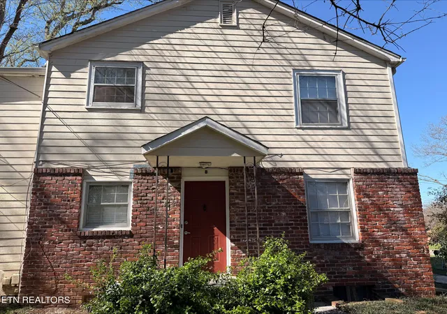 3rd image of 2703 Bridalwood Dr, Knoxville, TN 37917 | MLS# 1332103