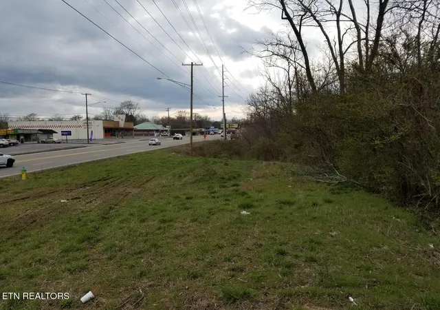 Photo 1 of Land for sale at 6106 Chapman Hwy, Knoxville, TN 37920 | MLS# 1332109 | Listing updated on 2026-04-25