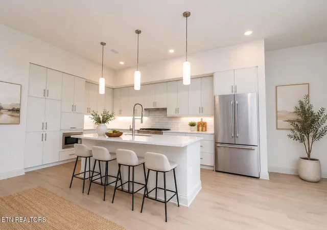 5th image of 122 Stadium Wy #305, Knoxville, TN 37915 | MLS# 1332152