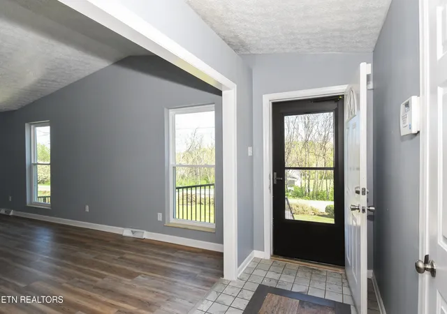 Homes for sale in Maryville, TN | 921 Brown School Rd, Maryville, TN 37804 | MLS# 1334171
