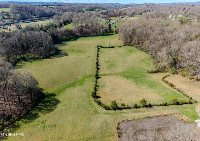 Photo 3 of Land for sale at 243 Black Oak Rd, Clinton, TN 37716 | MLS# 1332537 | Listing updated on 2026-10-09