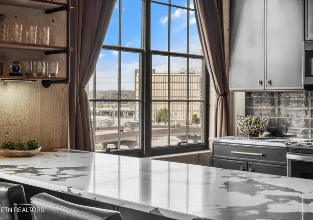 Photo 3 of Condo for sale at 200 W Jackson Ave #607, Knoxville, TN 37902 | MLS# 1332361 | Listing updated on 2026-08-27