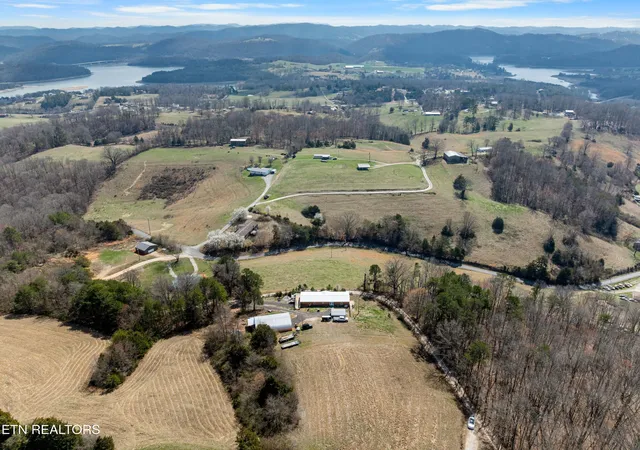 4th image of 164 Green Ln, Sharps Chapel, TN 37866 | MLS# 1332726