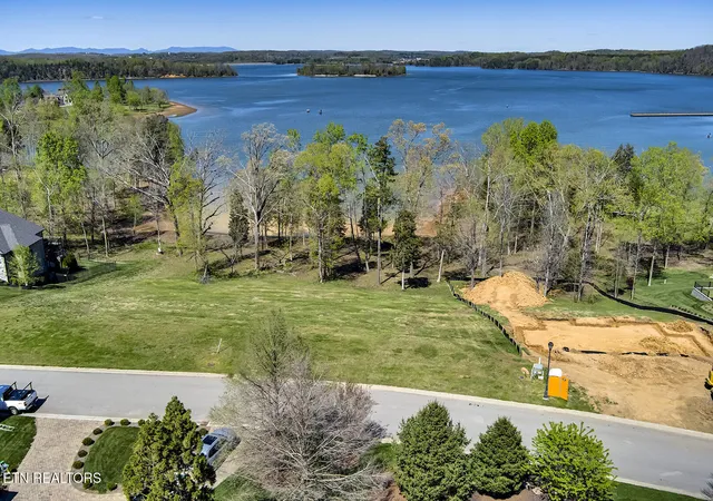 1st image of 16718 Lighthouse Pointe Dr, Lenoir City, TN 37772 | MLS# 1332520