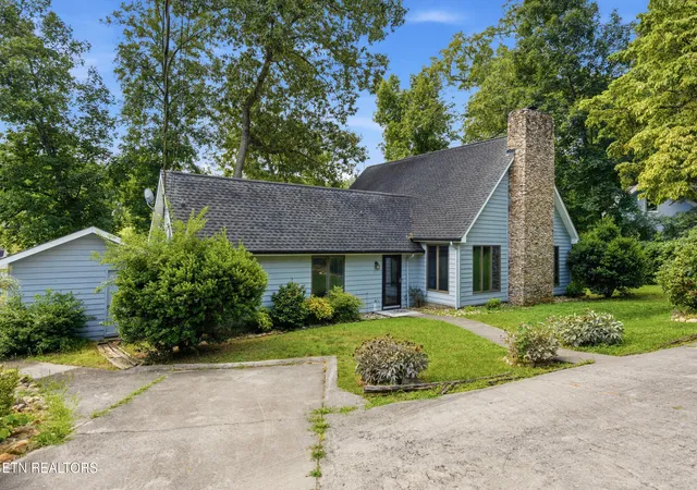 Photo 3 of Single family home for sale at 600 Donaldson Light Ln, Lenoir City, TN 37772 | MLS# 1334234 | Listing updated on 2026-07-06