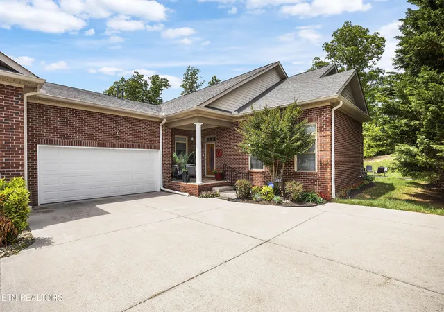 1st image of 1892 Mountain Dr, Lenoir City, TN 37772 | MLS# 1332615