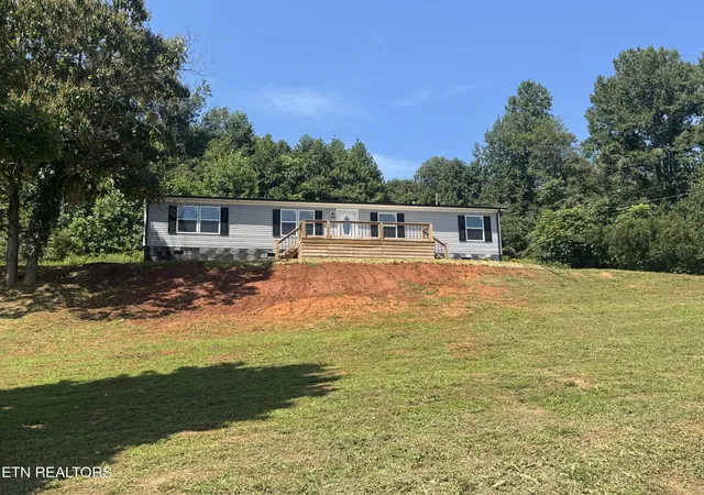 Photo 1 of Single family home for sale at 166 Alexander Crossings Dr, Church Hill, TN 37642 | MLS# 1332905 | Listing updated on 2026-09-18
