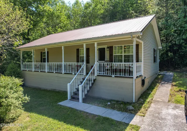 1st image of 125 Unicoi Church Ln, Tellico Plains, TN 37385 | MLS# 1338200