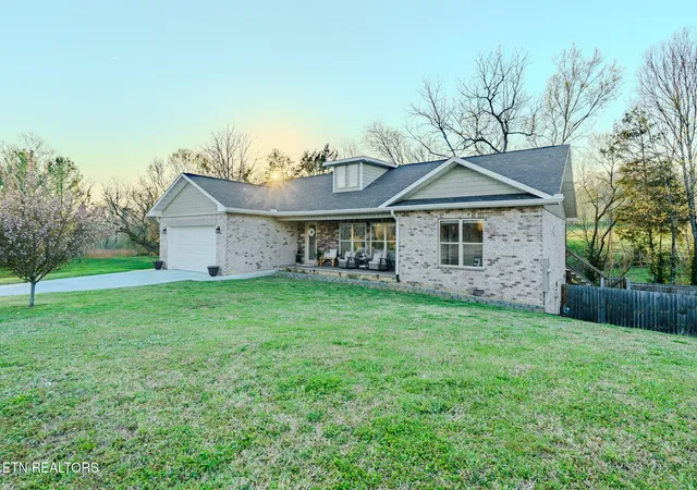 Homes for sale in Sevierville, TN | 1811 Ally Ln, Sevierville, TN 37876 | MLS# 1334645