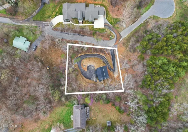 29th image of 893 Beverly Hills Dr, Sevierville, TN 37862 | MLS# 1333266