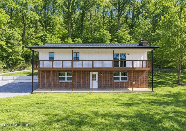 Single family home for sale at 141 County Rd 112, Athens, TN 37303 | MLS# 1333129