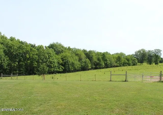 60th image of 541 Mae Dr, Jamestown, TN 38556 | MLS# 1333175