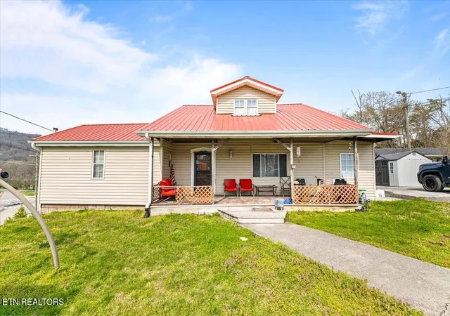 Homes for sale in Rocky Top, TN | 111 Longfield Rd, Rocky Top, TN 37769 | MLS# 1335094