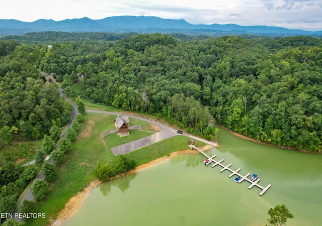 Homes for sale in Dandridge, TN | Lot 79 Stone Bridge Dr, Dandridge, TN 37725 | MLS# 1342699