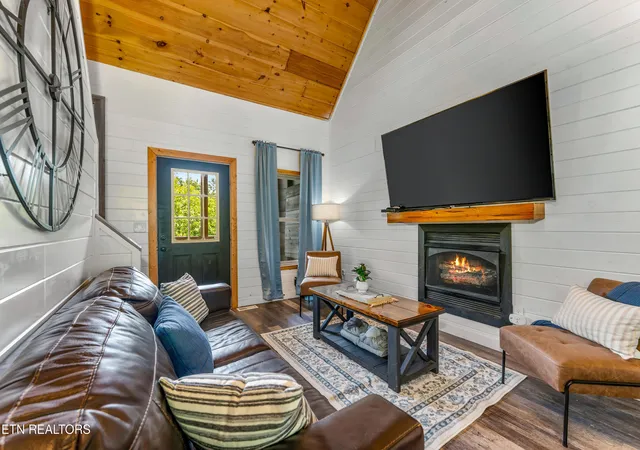 5th image of 1805 Shady Grove Rd, Sevierville, TN 37876 | MLS# 1334046