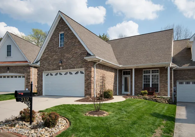 1st image of 5312 Tazewell Pointe Wy, Knoxville, TN 37918 | MLS# 1333659