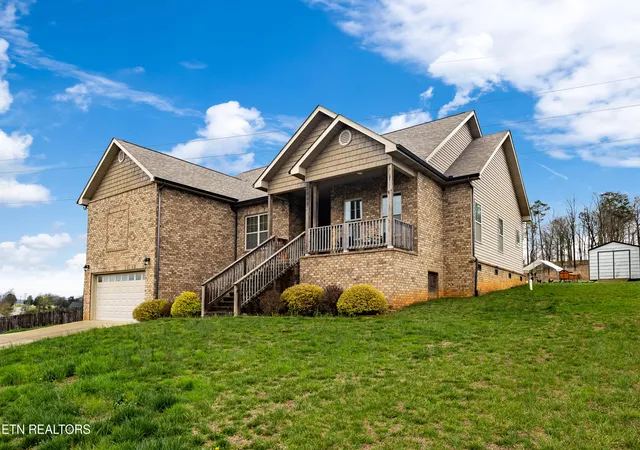 Homes for sale in Friendsville, TN | 1252 Marble Hill Rd, Friendsville, TN 37737 | MLS# 1333373