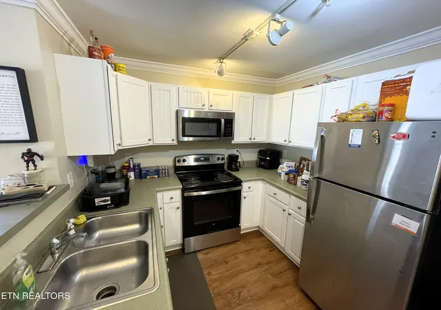 Photo 3 of Condo for sale at 3914 Cherokee Woods Way #7-212, Knoxville, TN 37920 | MLS# 1333713 | Listing updated on 2026-05-08