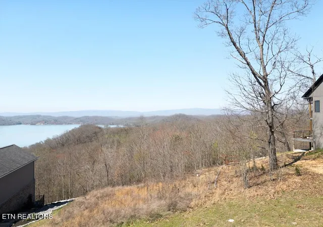 2nd image of 554 Grande Vista Dr, Rockwood, TN 37854 | MLS# 1333600